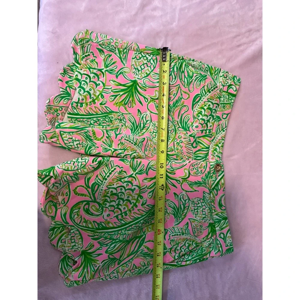 Lilly Pulitzer Buttercup Scallop Hem Shorts Pink Green Pineapple Paisley NWT